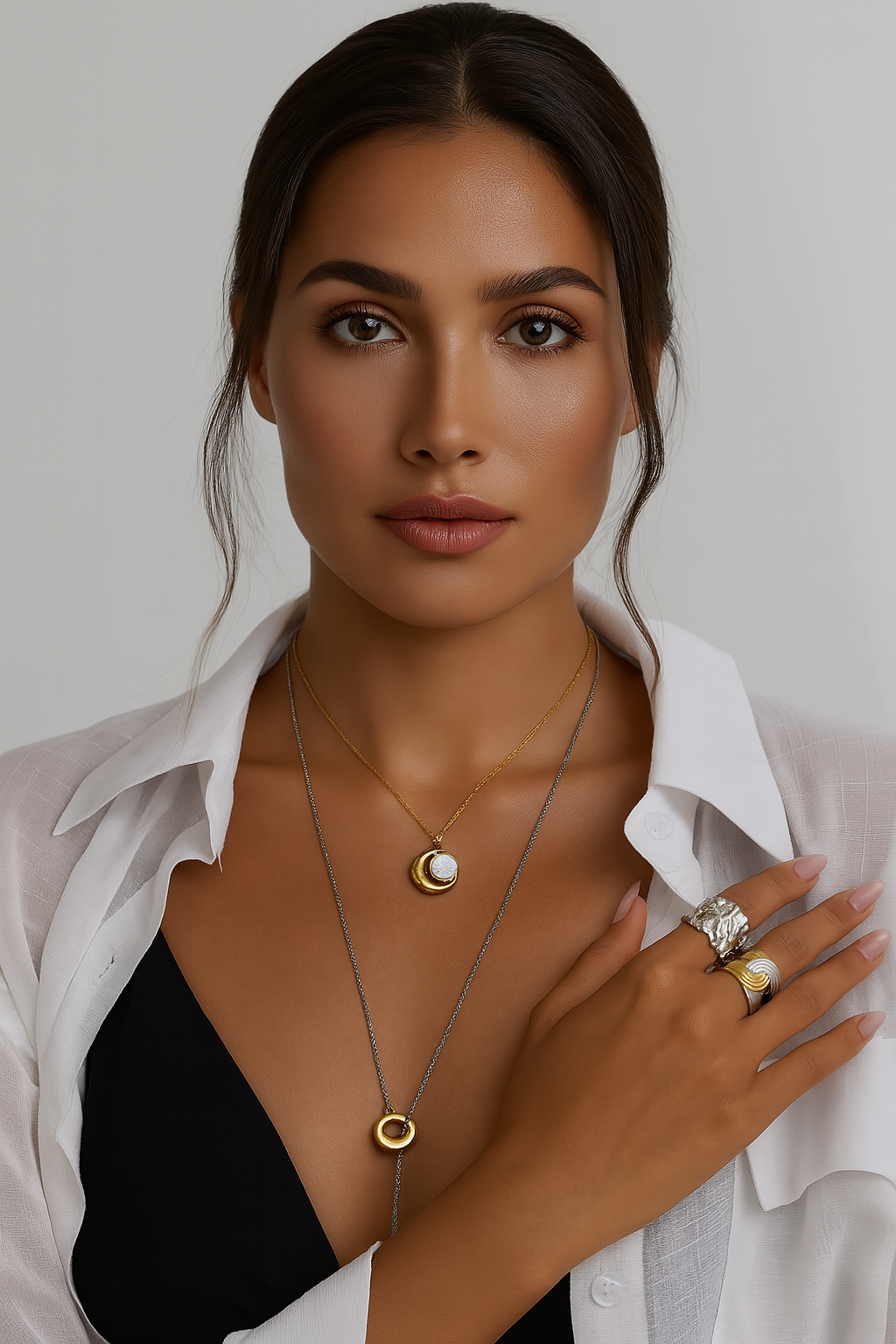 Chic de Minuit Necklace