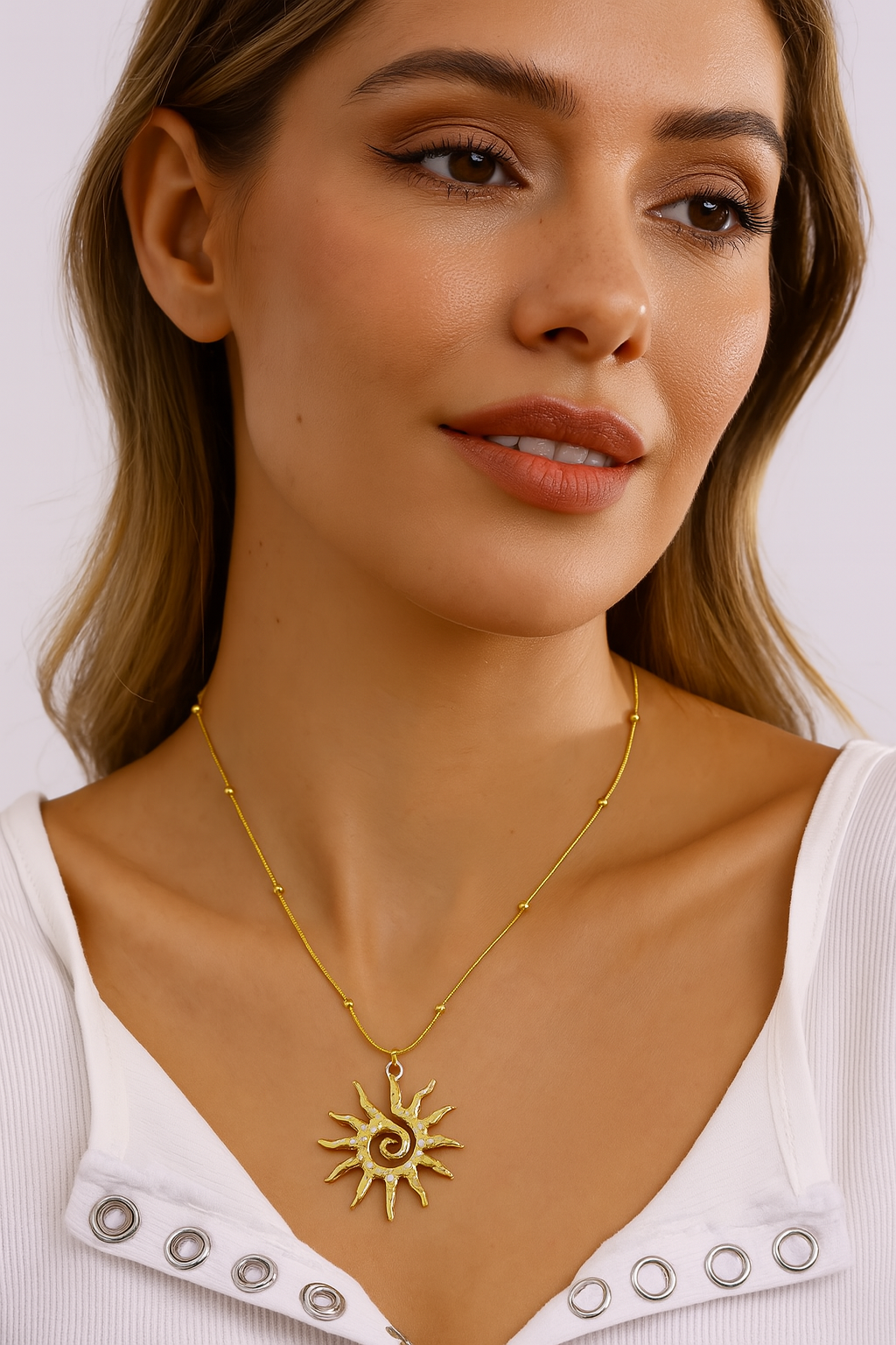 Brise de Velours Necklace