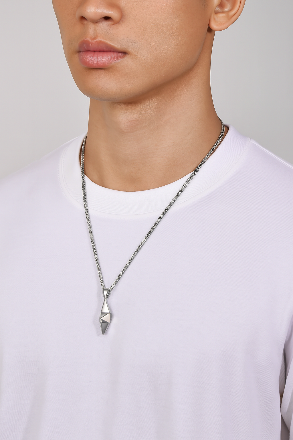Lame d’Ombre Necklace