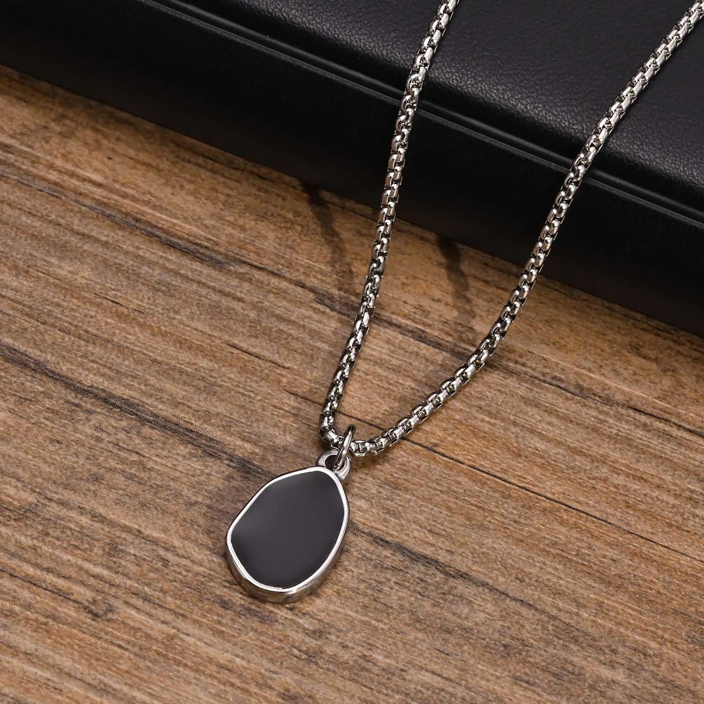 Re di Fuoco Necklace