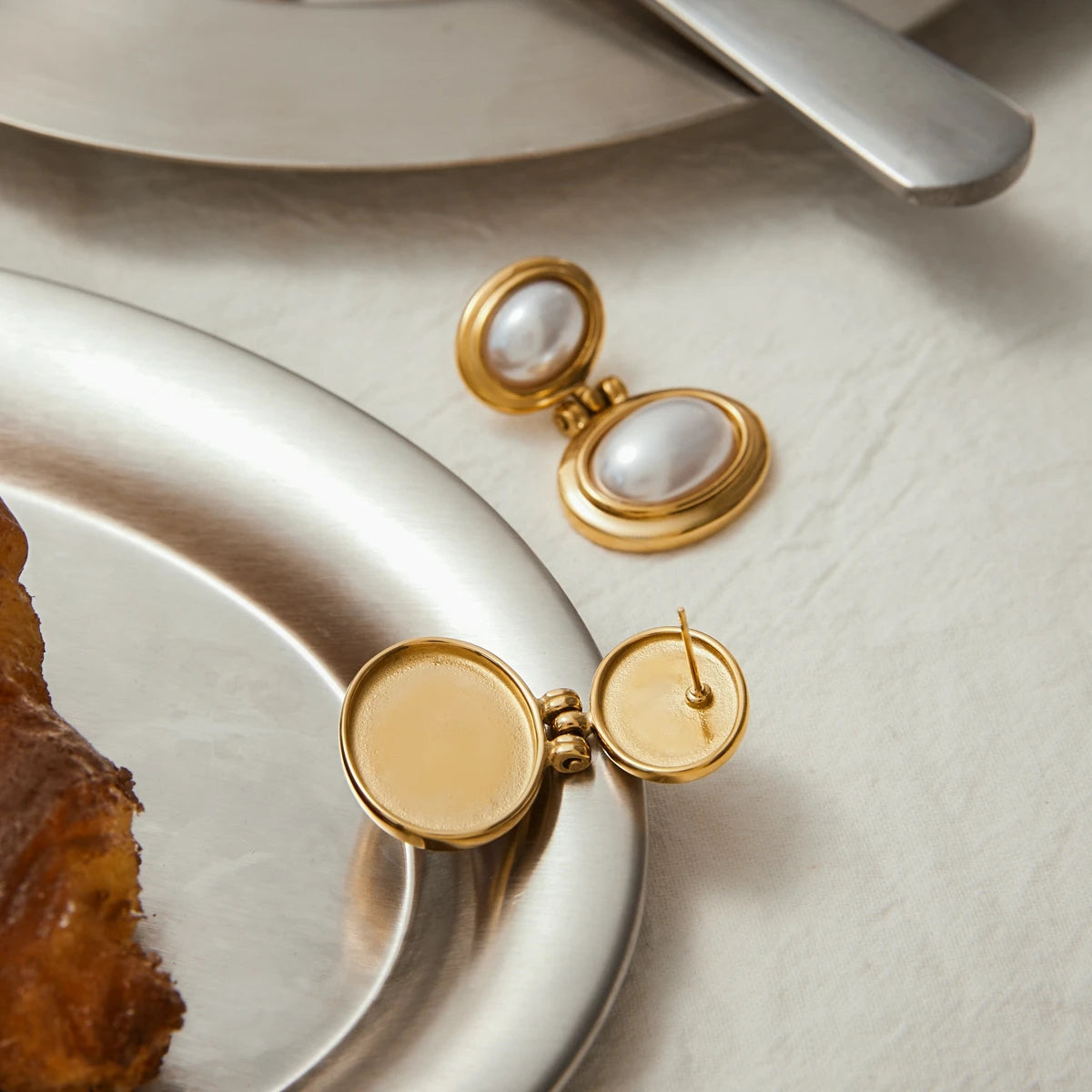 Perle Lumière Earrings