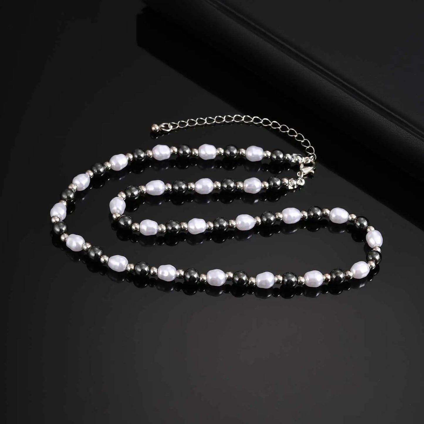 Uomo Forte Necklace