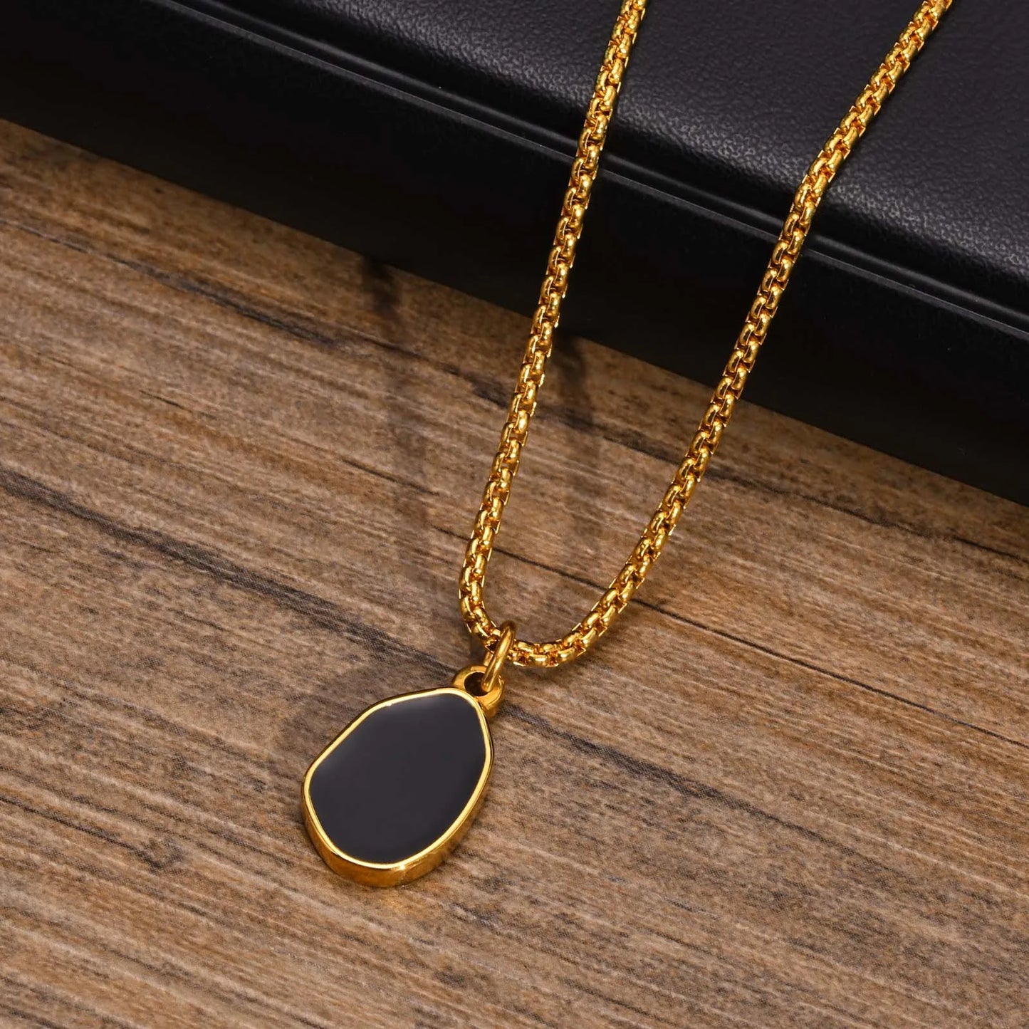 Re di Fuoco Necklace