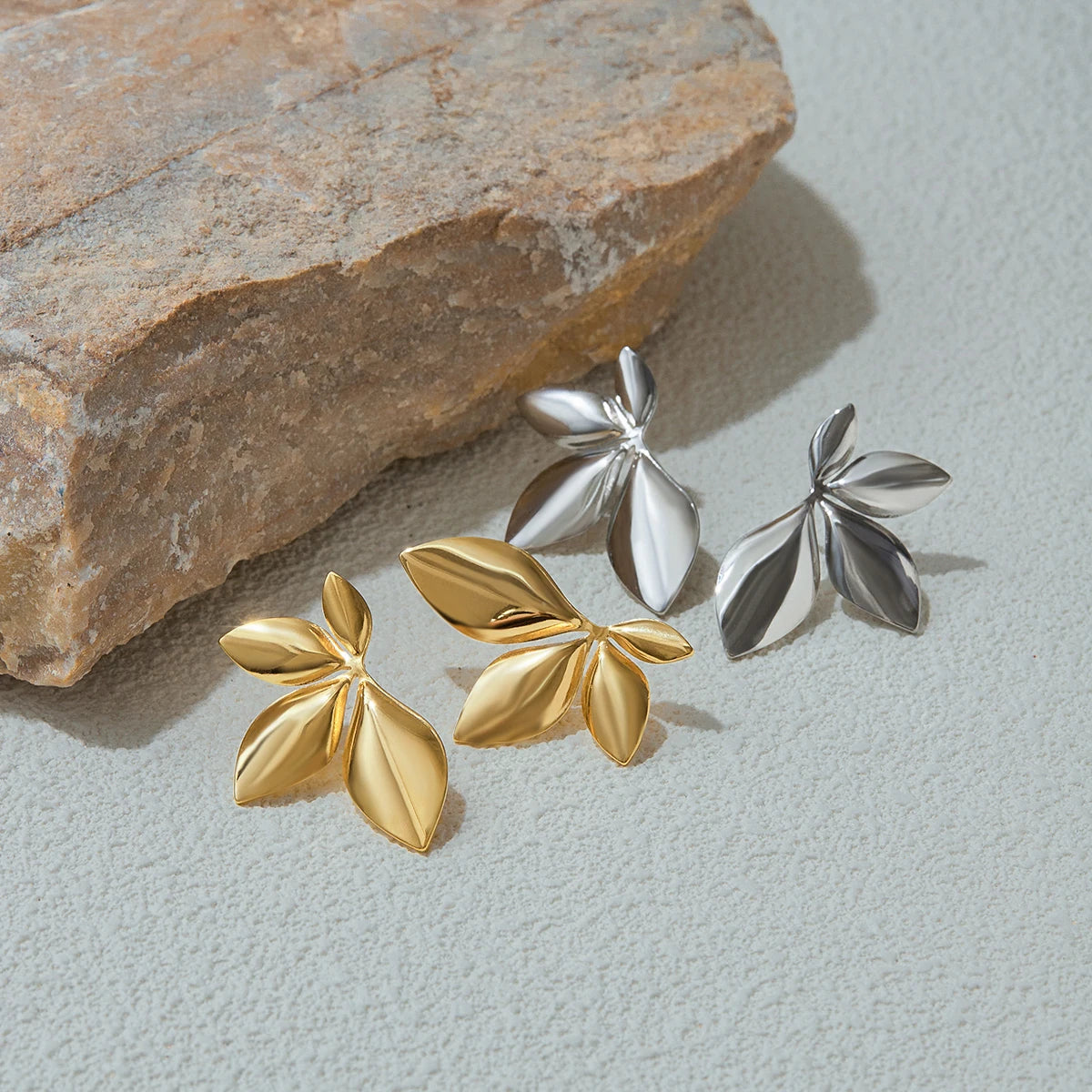 Bijou Belle Earrings