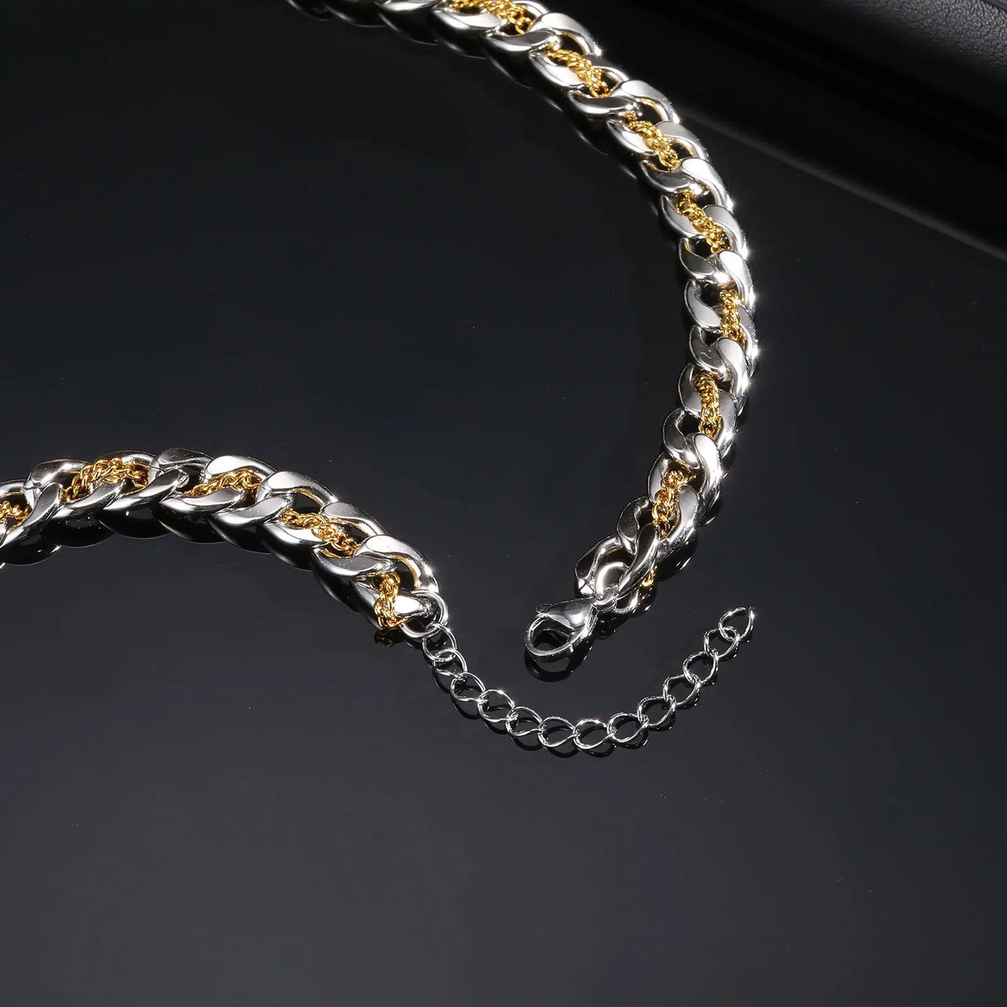 Tonnerre Doré Necklace