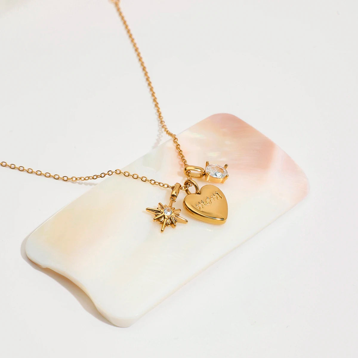 Lune Douce Necklace