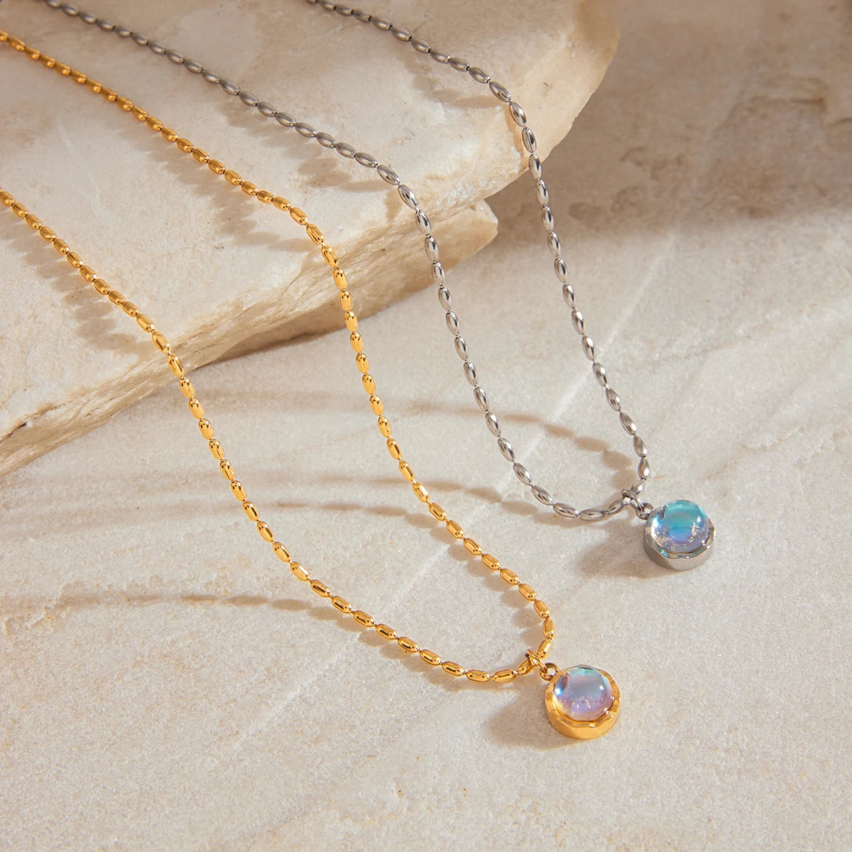 Stella Bianca Necklace