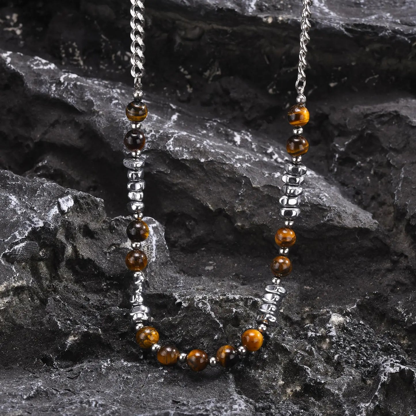 Sceau d’Acier Necklace