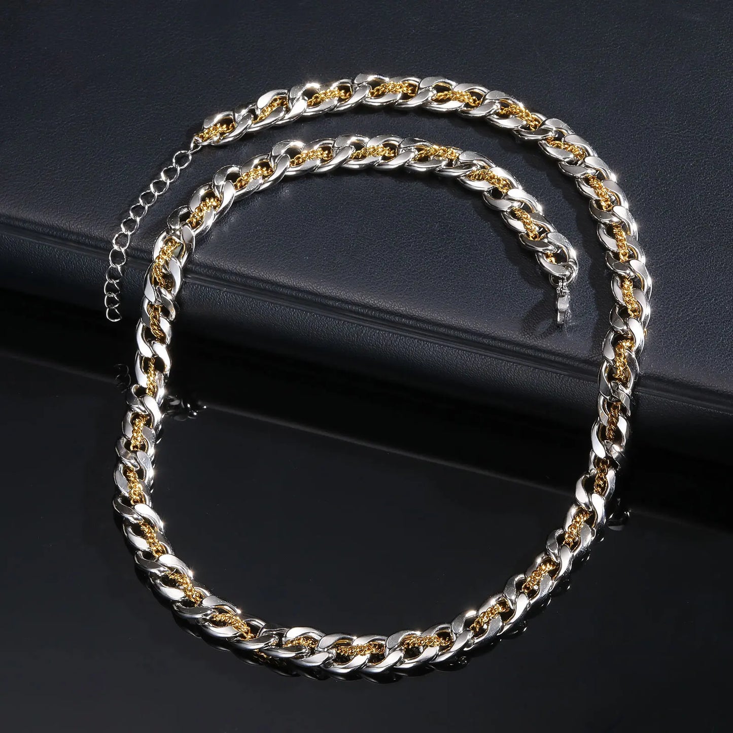 Tonnerre Doré Necklace