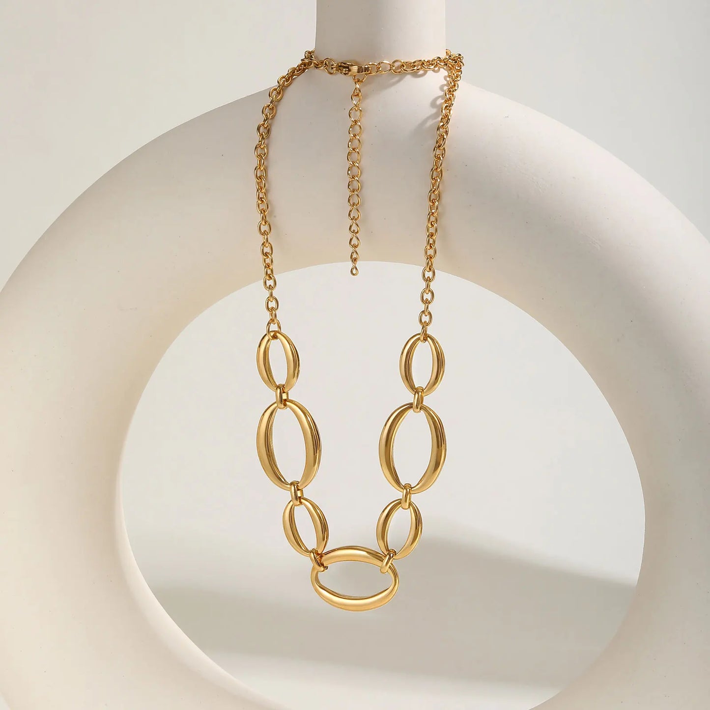 Lune Dorée Necklace
