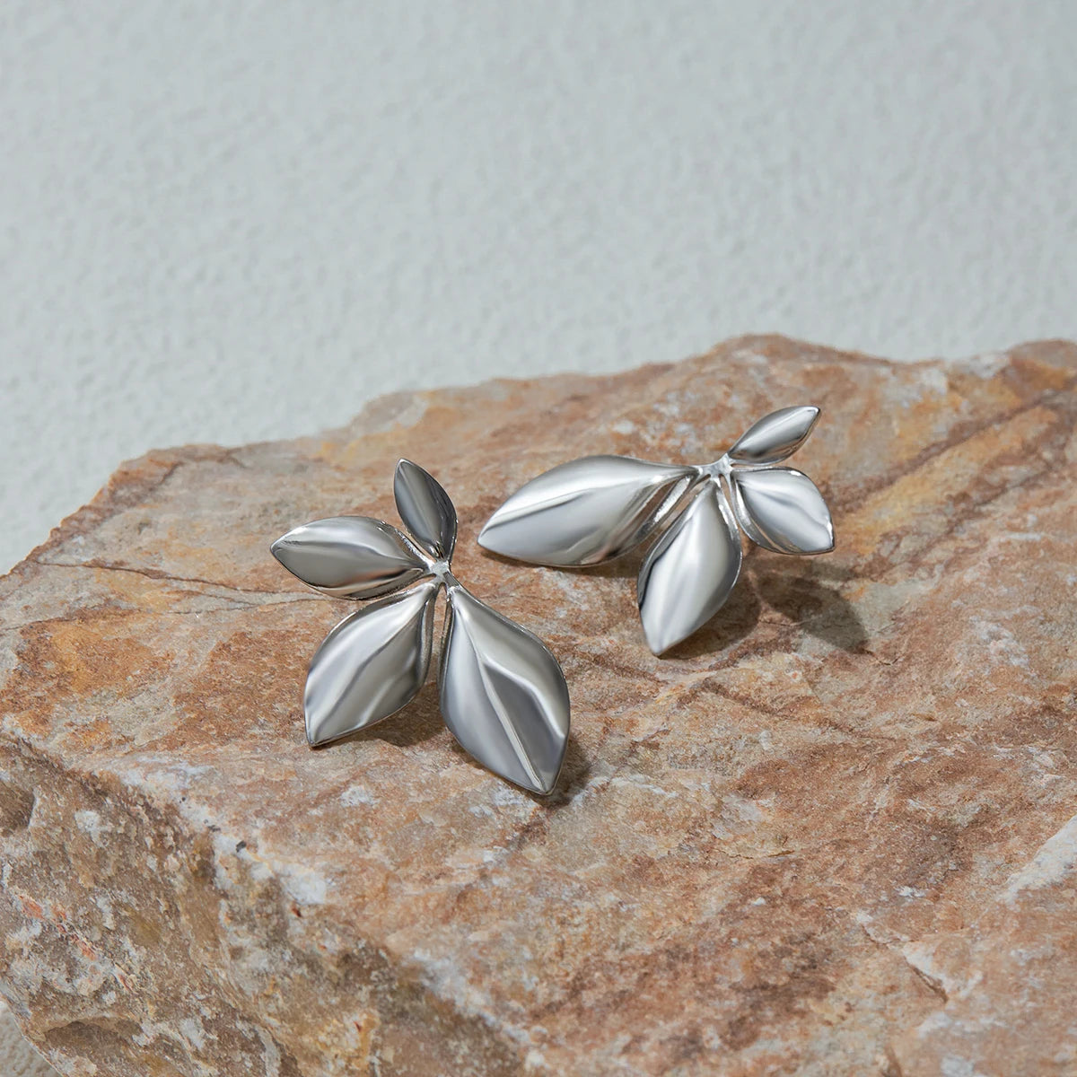 Bijou Belle Earrings