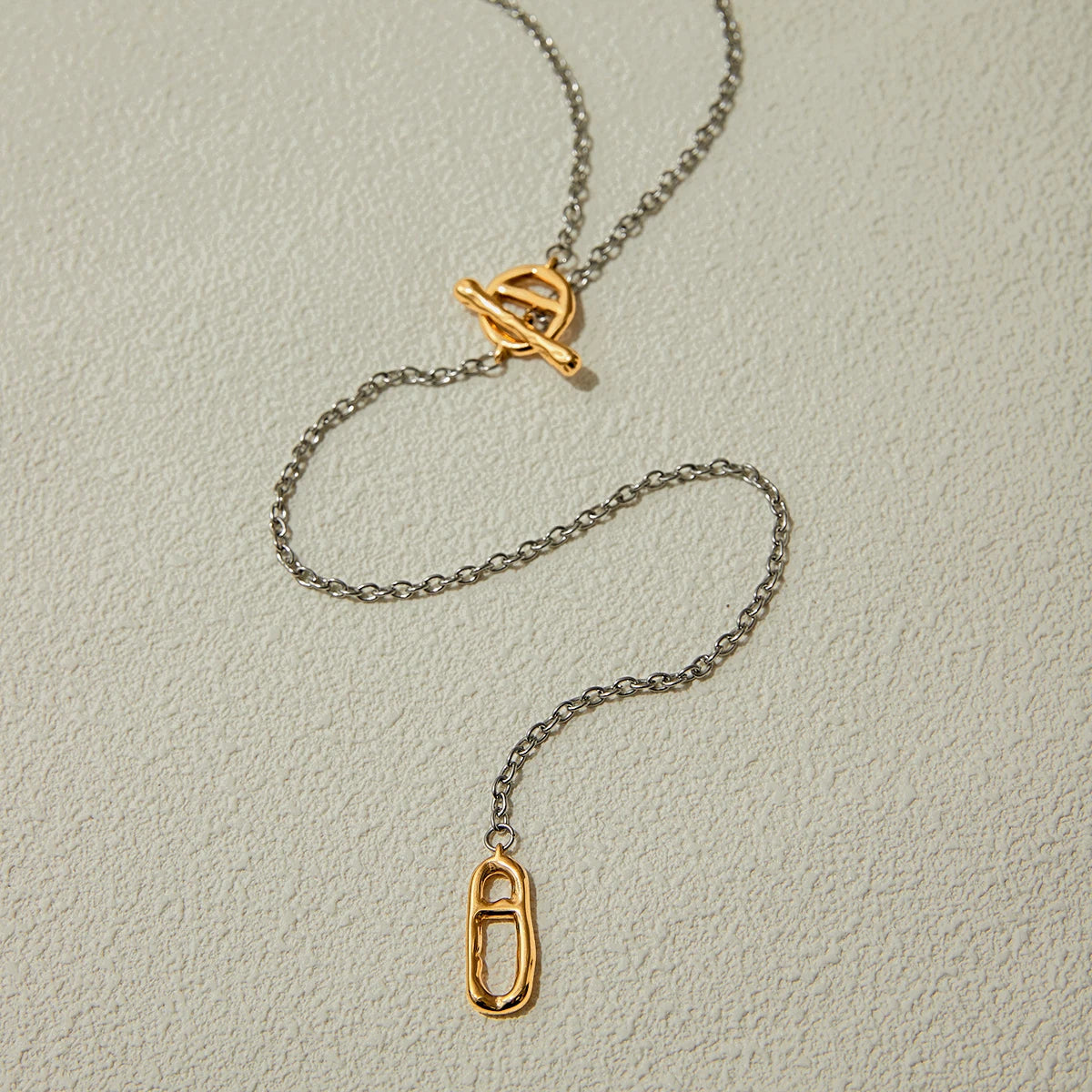 Chérie Élégance Necklace
