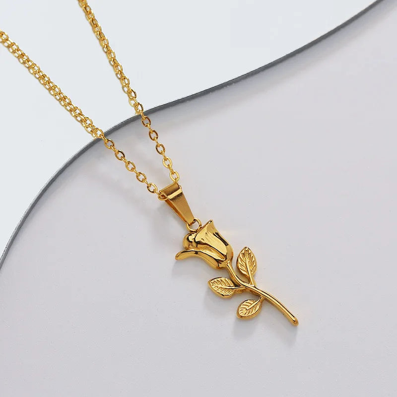Fleur Dorée Necklace