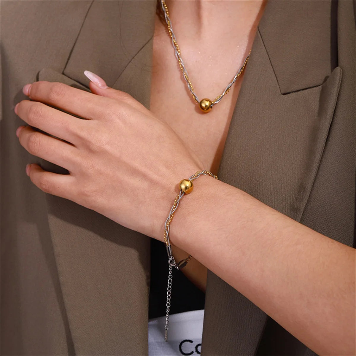Linea Eleganza Necklace
