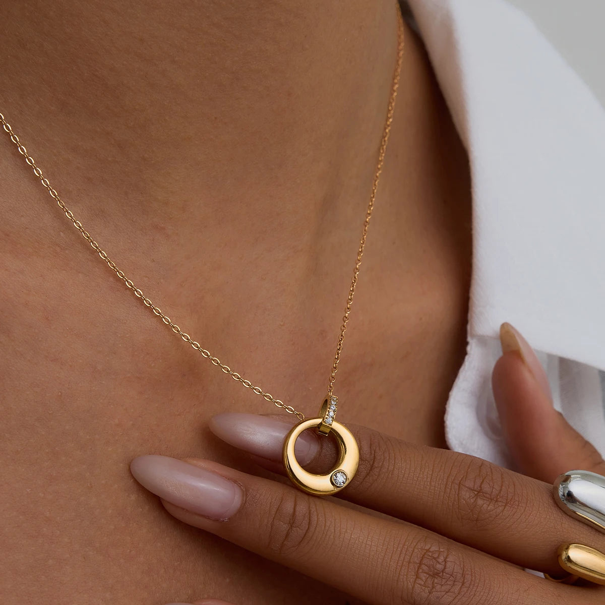 Nuit de Satin Necklace