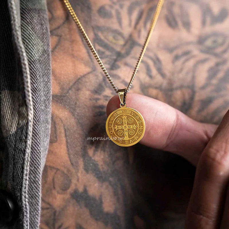 The Oro Nero Necklace