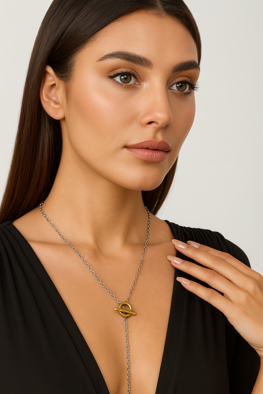 Chérie Élégance Necklace